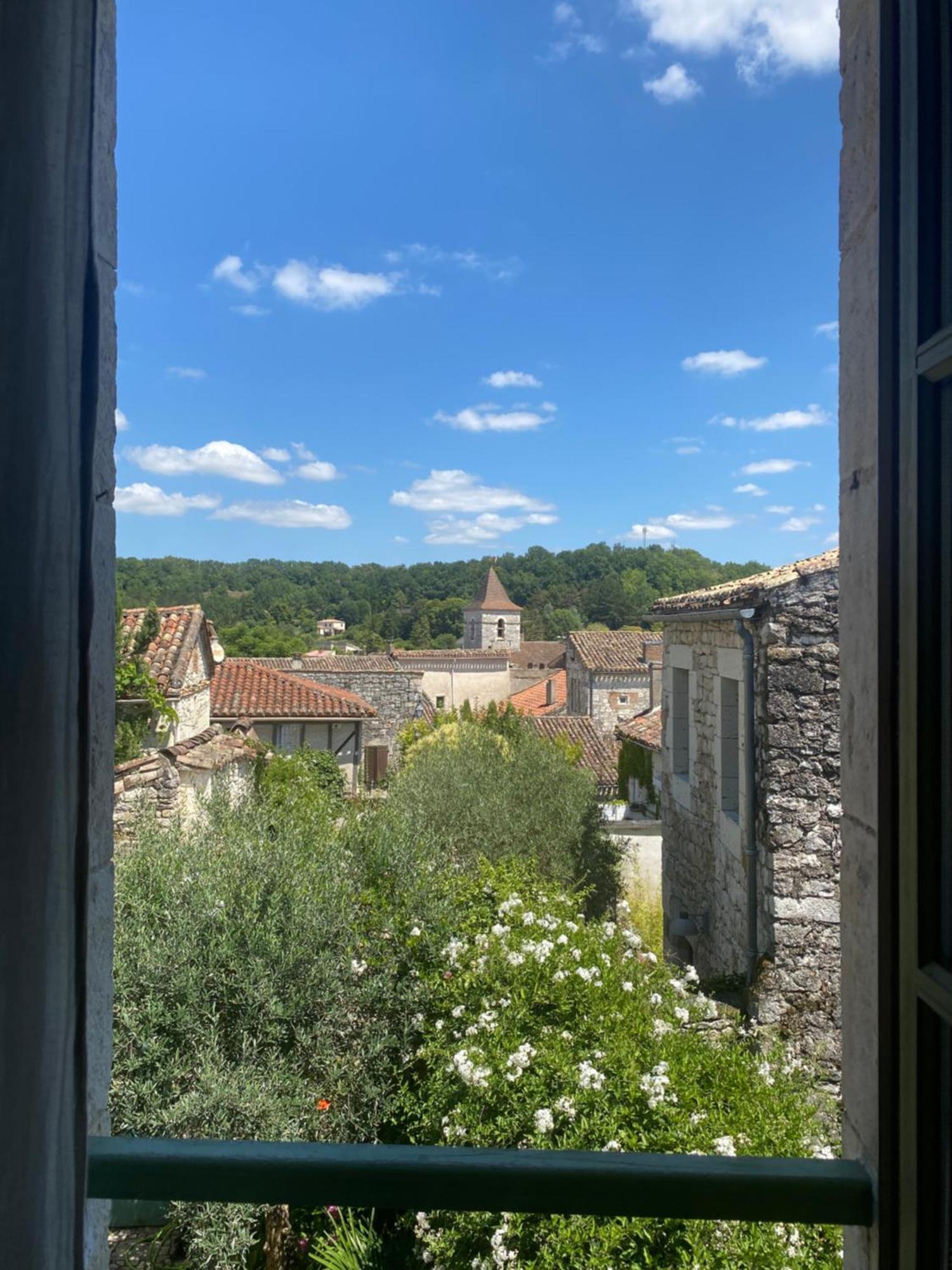 Bed and Breakfast Le Coucou Montcuq Экстерьер фото